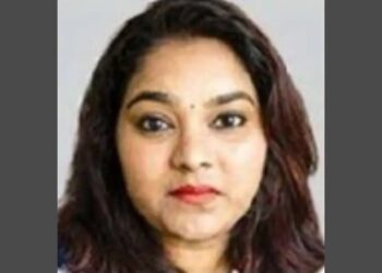 കുഞ്ഞിന്റെ ഡയപ്പർ കത്തിക്കുന്നതിനിടെ നൈറ്റിയിലേക്ക് തീ പടർന്നു; യുവതിക്ക് ദാരുണാന്ത്യം