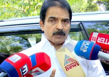 മുഖ്യമന്ത്രി വിഷയം പൊതുജനമധ്യത്തിലല്ല ചര്‍ച്ച ചെയ്യേണ്ടത്; പരസ്യപ്രതികരണങ്ങള്‍ തളളി കെ സി വേണുഗോപാല്‍