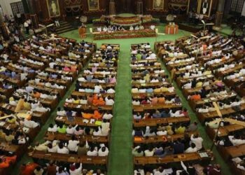 വനിത സംവരണ ഭേദഗതി ബില്‍ പരാജയപ്പെട്ടു ബില്ലിനെ എതിര്‍ത്ത് 211 അംഗങ്ങളാണ് വോട്ടു ചെയ്തത്