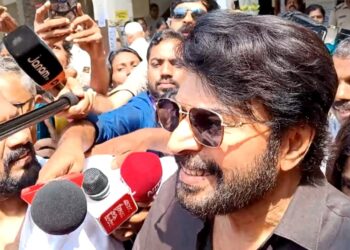 ഞാൻ വോട്ട് ചെയ്തു, എല്ലാവരും വോട്ട് ചെയ്യണം, അഞ്ച് വര്‍ഷത്തിലൊരിക്കല്‍ കിട്ടുന്ന അവസരമല്ലേ’: മമ്മൂട്ടി