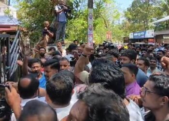 വാടാനപ്പള്ളി കിറ്റ് വിവാദം; കിറ്റിന് ഓർഡർ നൽകിയ ആളെ പ്രതിയാക്കും; കേസെടുക്കാൻ കോടതിയുടെ അനുമതി