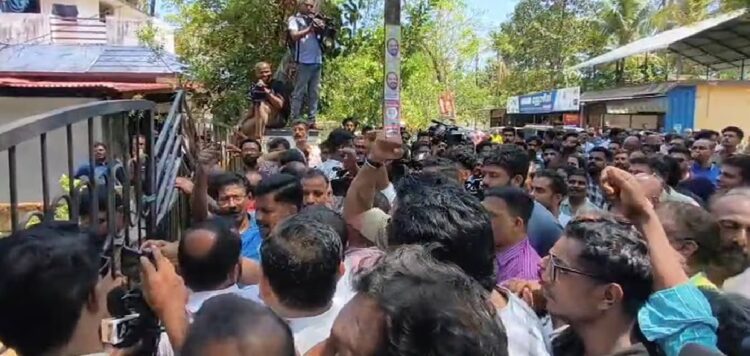 വാടാനപ്പള്ളി കിറ്റ് വിവാദം; കിറ്റിന് ഓർഡർ നൽകിയ ആളെ പ്രതിയാക്കും; കേസെടുക്കാൻ കോടതിയുടെ അനുമതി