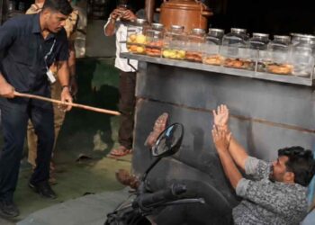 ഗണ്‍മാന്മാരുടെ മര്‍ദ്ദനം: എസ്പിയുടെ റിപ്പോർട്ട് എൽഡിഎഫ് സർക്കാർ പൂഴ്ത്തിയെന്ന് എസ്ഐടി കണ്ടെത്തൽ