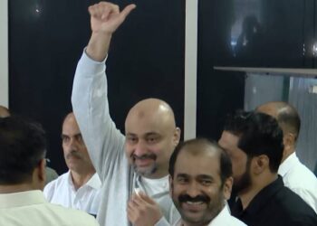 കാത്തിരിപ്പിനൊടുവില്‍ ജന്മനാട്ടില്‍, കണ്ണീരണിഞ്ഞ് അബ്ദുല്‍ റഹീം
