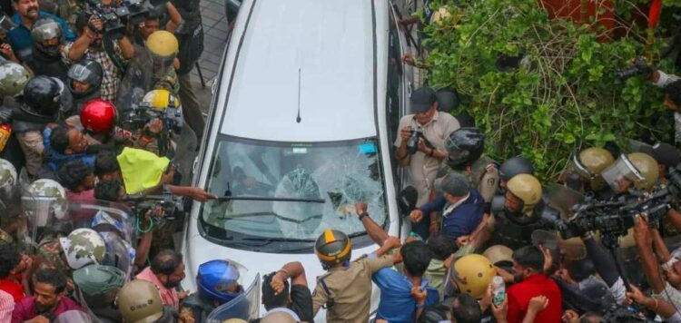 ഇ ഡി ഉദ്യോഗസ്ഥര്‍ക്കെതിരായ ആക്രമണം; ഉന്നത സിപിഐഎം നേതാക്കള്‍ക്ക് പങ്കെന്ന് ഇ ഡി