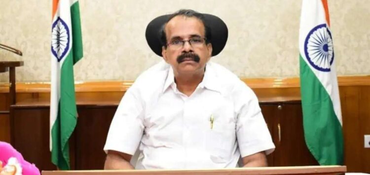 കേന്ദ്ര സഹമന്ത്രി ജോര്‍ജ് കുര്യന്‍ രാജിവെച്ചു; രാജി രാജ്യസഭാ കാലാവധി അവസാനിക്കുന്ന പശ്ചാത്തലത്തില്‍