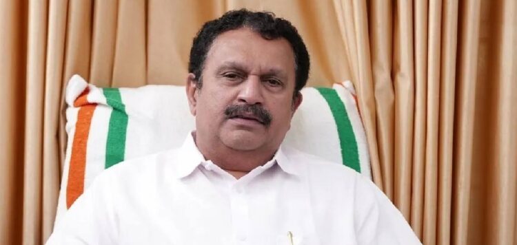 അടിമുടി മാറാൻ ആരോഗ്യവകുപ്പ്; സമഗ്ര വികസനം ലക്ഷ്യമിട്ട് കായകൽപ്പം,K മുരളീധരന്റെ നേതൃത്വത്തിൽ ജനസമ്പ‍ർക്കപരിപാടി