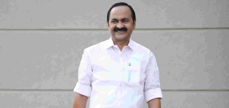 വീര്യം കുറഞ്ഞ മദ്യത്തിന്റെ നികുതി: മലക്കം മറിഞ്ഞ് വി ഡി സതീശന്‍, ആയുധമാക്കി പ്രതിപക്ഷം