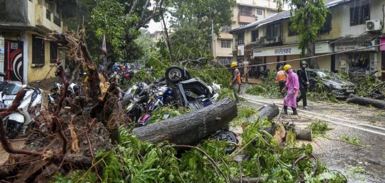 ഉത്തരേന്ത്യയില്‍ മഴക്കെടുതി രൂക്ഷം; മഹാരാഷ്ട്രയില്‍ മരണം 12 ആയി, മഴ തുടരുമെന്ന് മുന്നറിയിപ്പ്