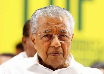 വഖഫ് ബോർഡുമായി ബന്ധപ്പെട്ട് ഉയരുന്നത് ഗൗരവമുള്ള വിഷയം, ഹർജിക്കാർക്ക് ഒപ്പം നിന്ന് സർക്കാർ ഒത്തുകളിച്ചു’
