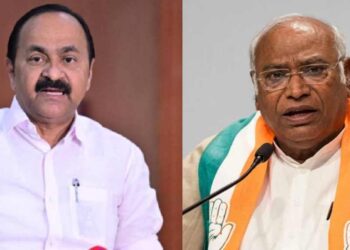 സര്ക്കാരുമായി സഹകരിച്ച് പോകുന്നയാളാവണം കെപിസിസി അധ്യക്ഷന്; ഖര്ഗെയെ കണ്ട് വി ഡി സതീശന്